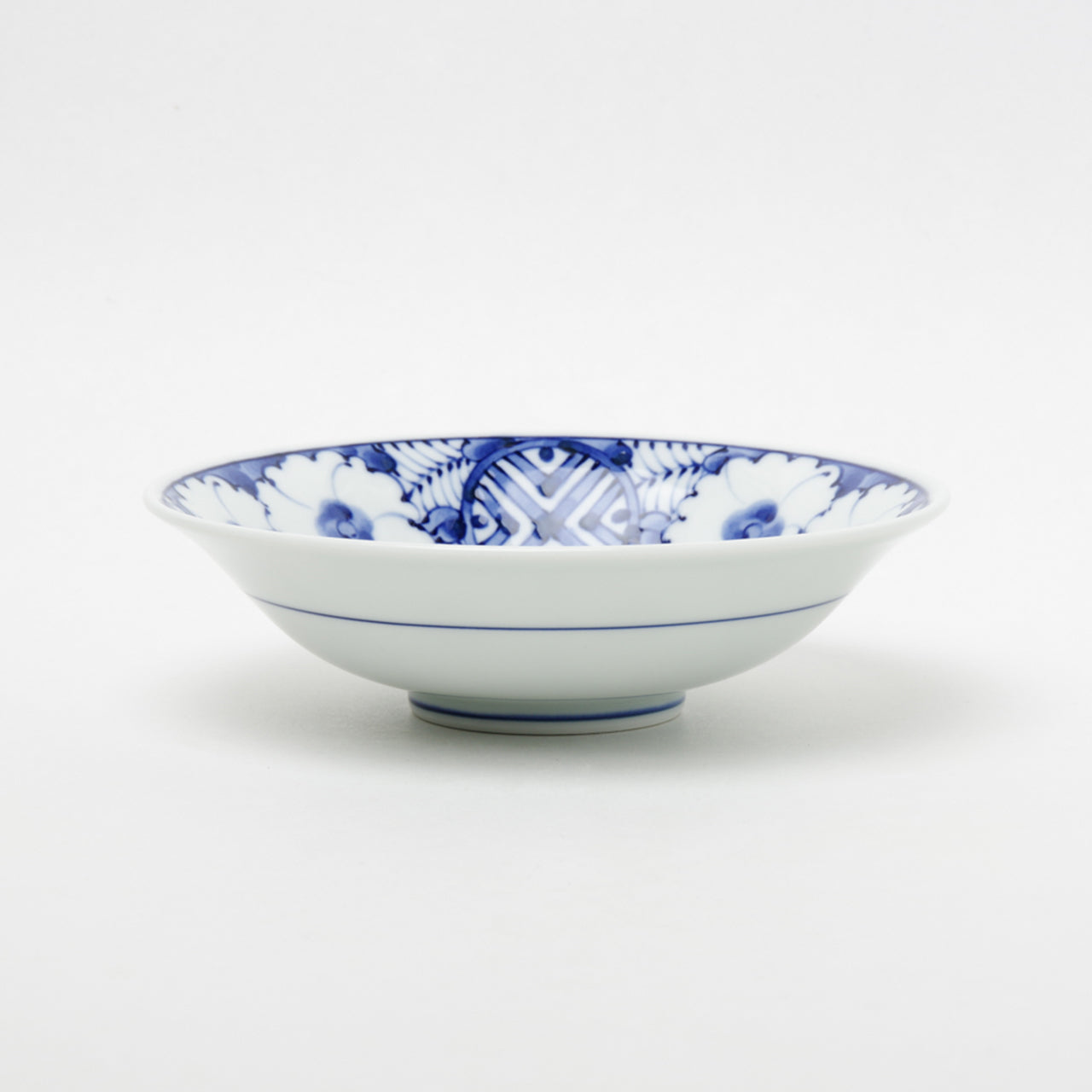 波佐見焼 染付 青黛花紋 中鉢 15.5cm Takayama Studio1156
