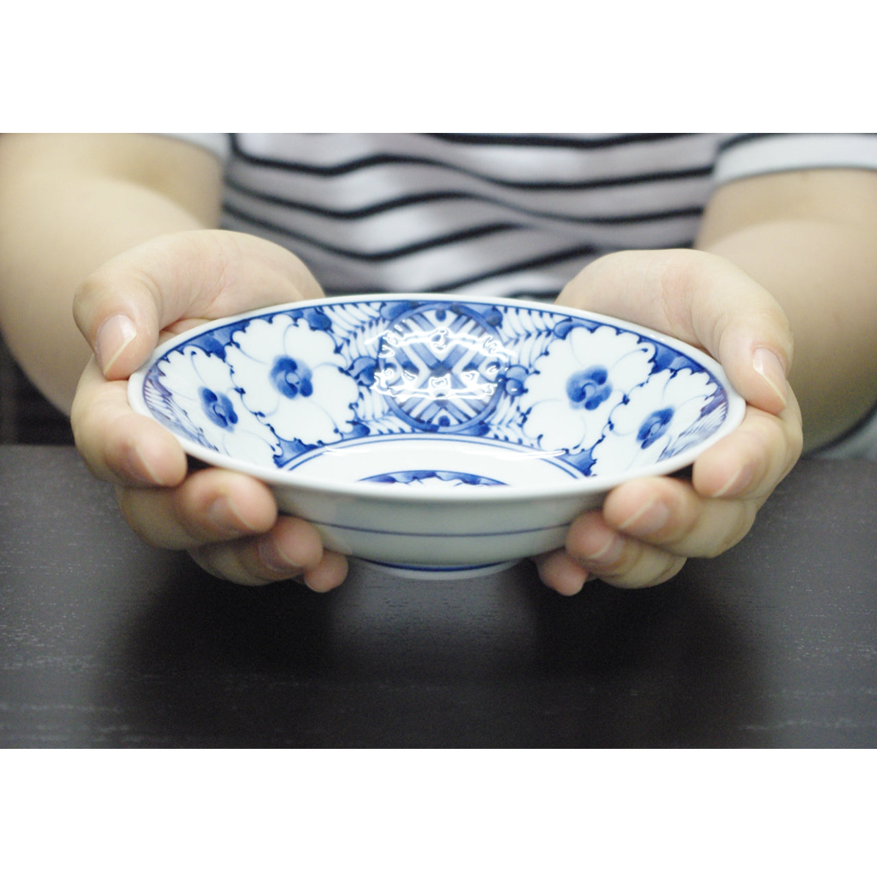 波佐見焼 染付 青黛花紋 中鉢 15.5cm Takayama Studio1156