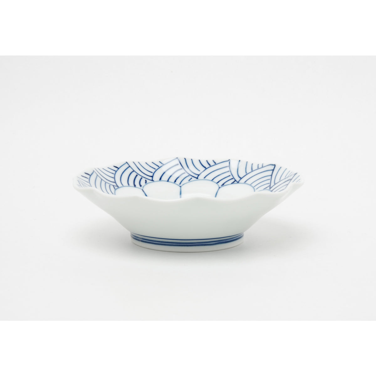 有田焼 菊割青海波 4.5寸深皿 15cm Teizan Studio1156