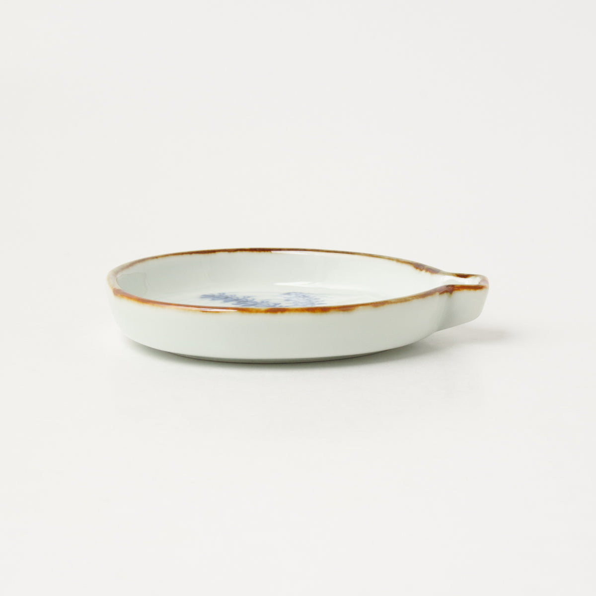 有田焼 うちわ小皿(水草/渕錆) 10.5cm Ojiyama Studio1156