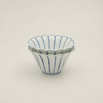 有田焼 染付薄渕 菊割小鉢(大/青) 10.8cm Ojiyama Studio1156