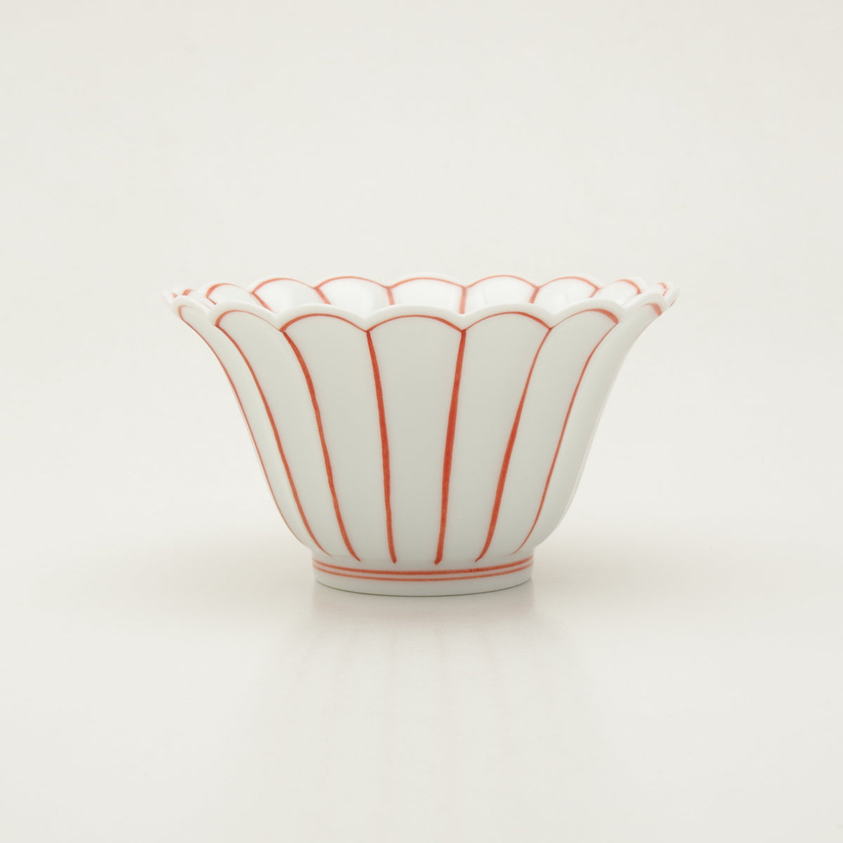 有田焼 薄渕 菊割小鉢(大/赤) 10.8cm Ojiyama Studio1156