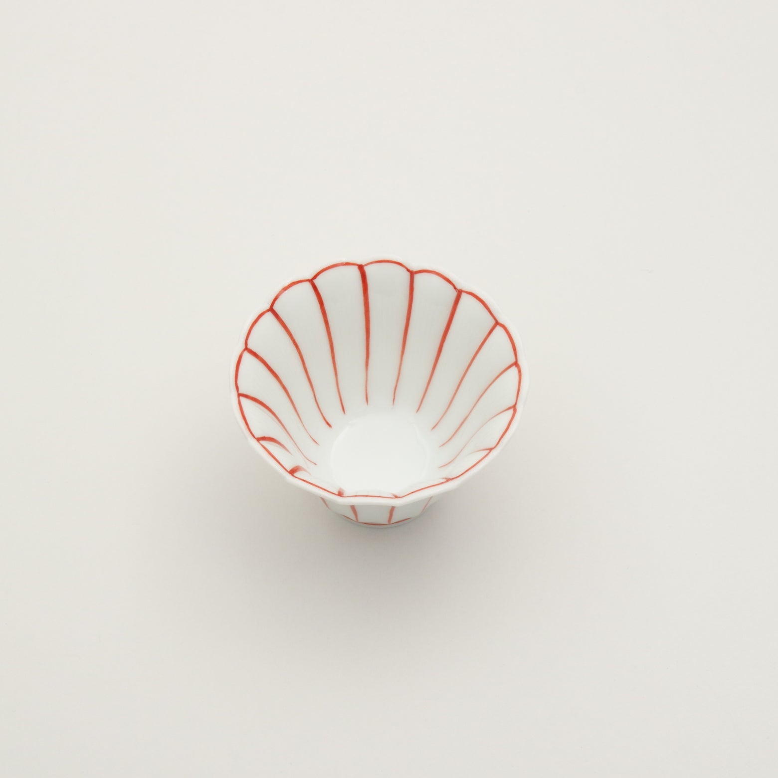 有田焼 薄渕 菊割小鉢(小/赤) 8.5cm Ojiyama Studio1156