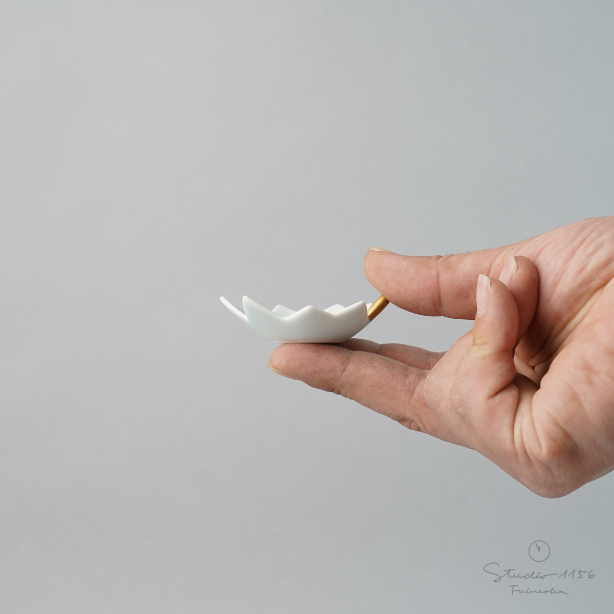 伊万里焼 モイスト 金彩 紅葉 豆小皿 7cm Hataman Studio1156