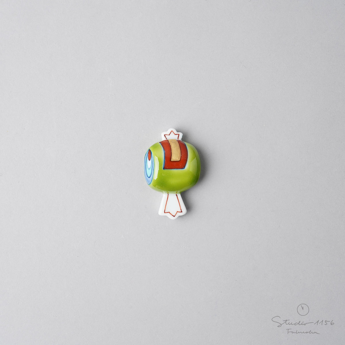 伊万里焼 色絵 宝尽くし箸置 3.5cm 小槌紋 Hataman Studio1156