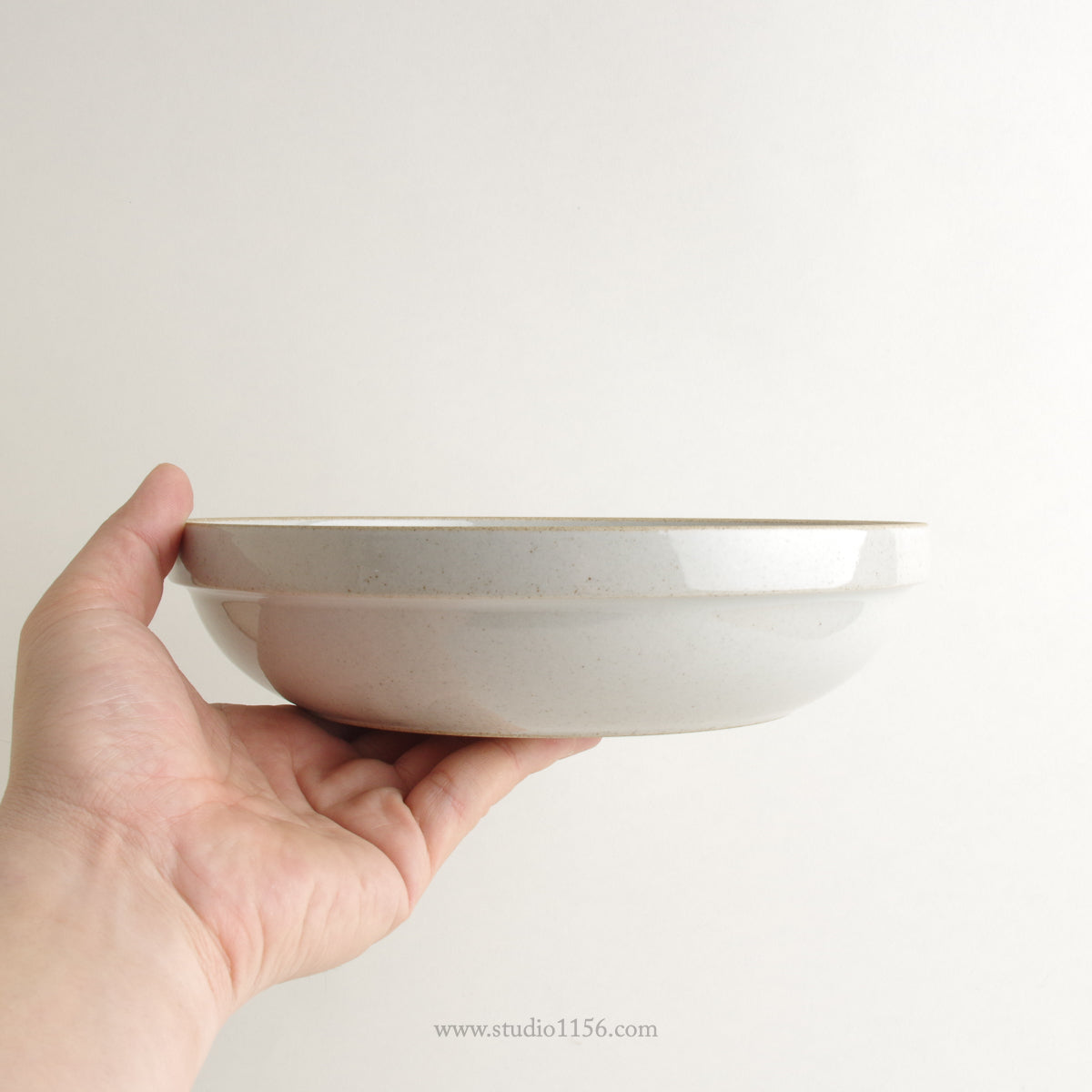 波佐見焼 HASAMI PORCELAIN ラウンドボウル(L) 22cm