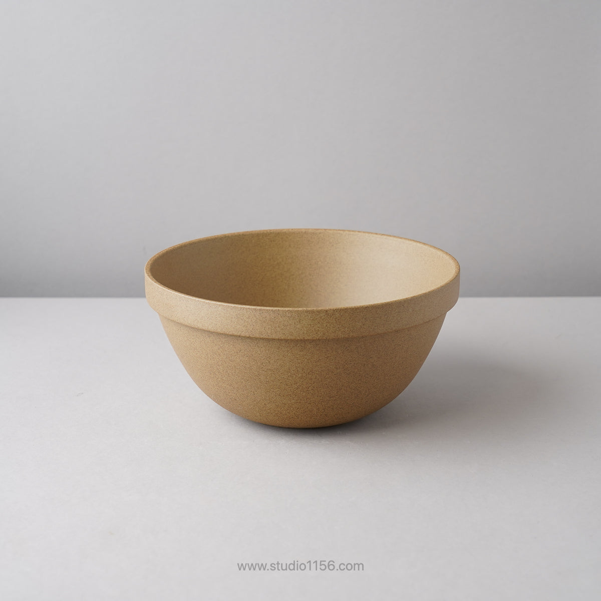 波佐見焼 HASAMI PORCELAIN ディープラウンドボウル(M) 18.5cm Natural(HP047) HASAMI PORCELAIN Studio1156