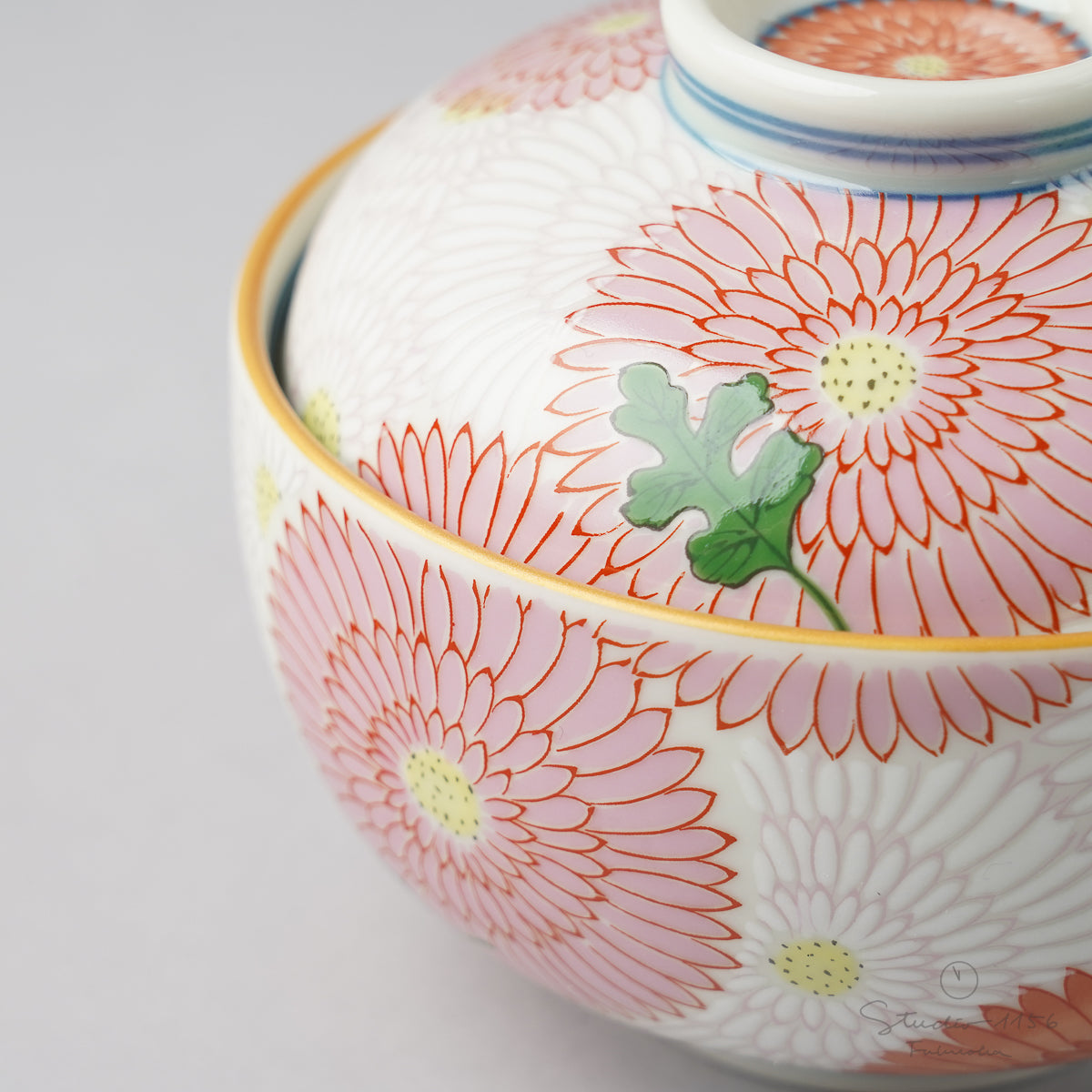 有田焼 錦菊花尽くし 小蓋物(ふたもの) 10.5cm Kouraku Studio1156