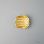 有田焼 金銀彩 ひさご型 豆小皿 9.5cm 白磁金彩 Kouraku Studio1156