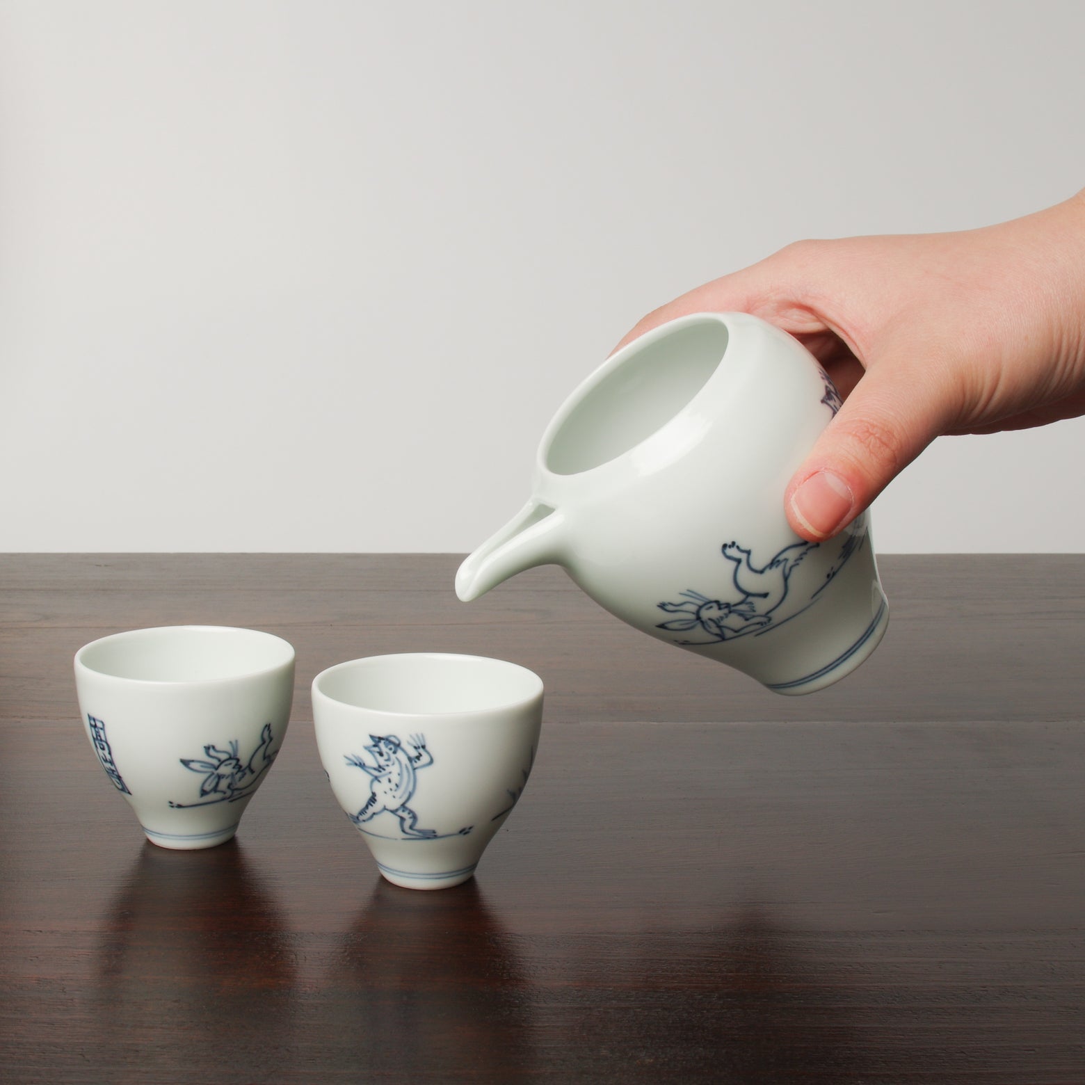 波佐見焼 染付高山寺 鳥獣人物戯画 徳利 片口 300ml Korin Studio1156