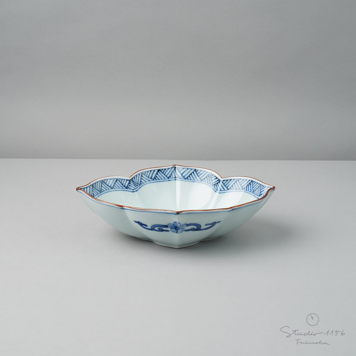 波佐見焼 染付 木瓜型向付中鉢 18cm あじろ紋 Korin Studio1156