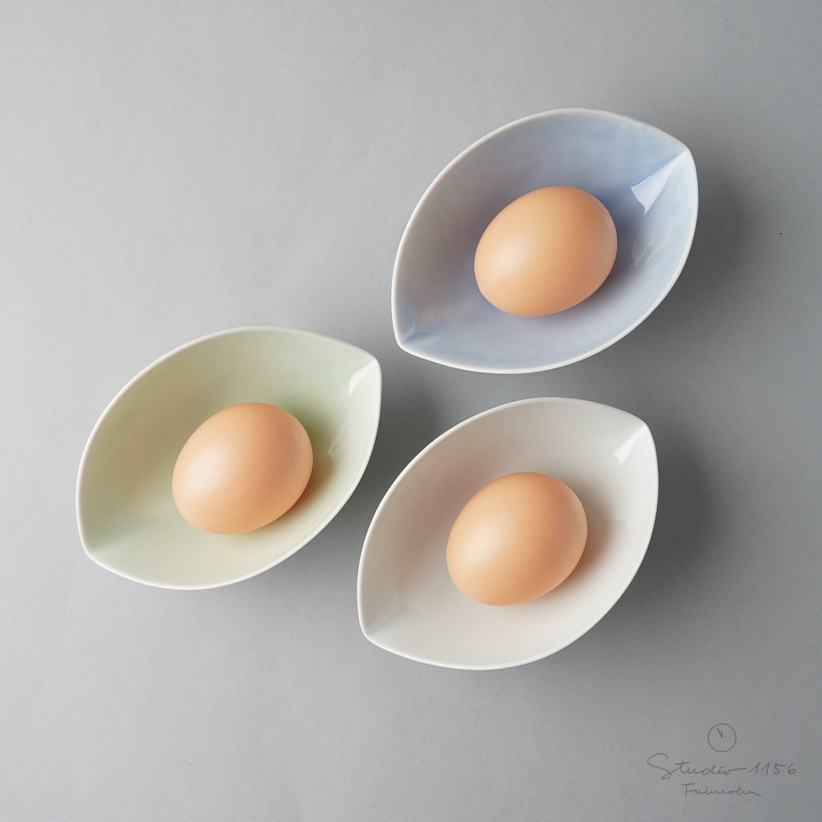 波佐見焼 ビードロ溜り すげ笠小付 小鉢 12.5cm Korin Studio1156