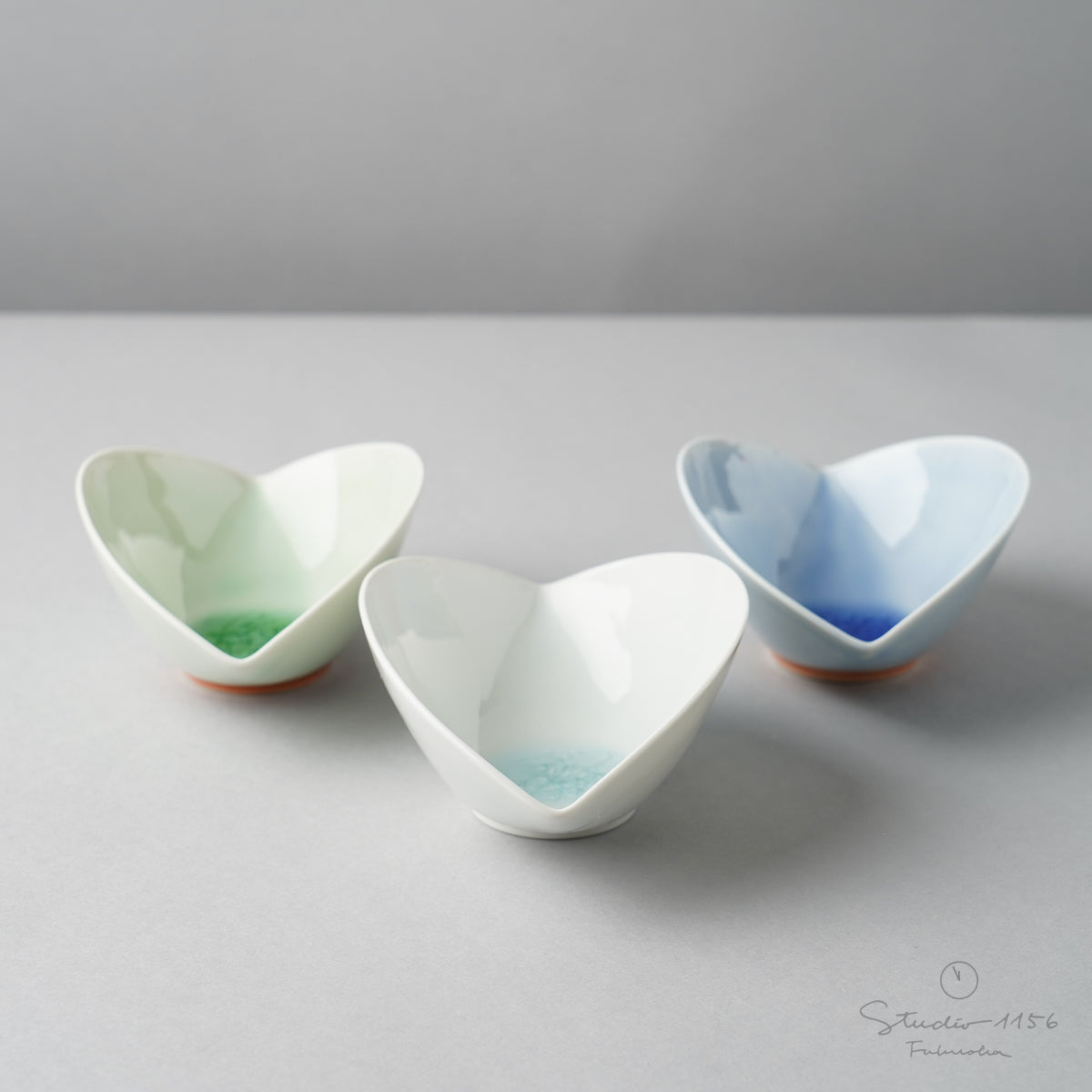 波佐見焼 ビードロ溜り すげ笠小付 小鉢 12.5cm Korin Studio1156