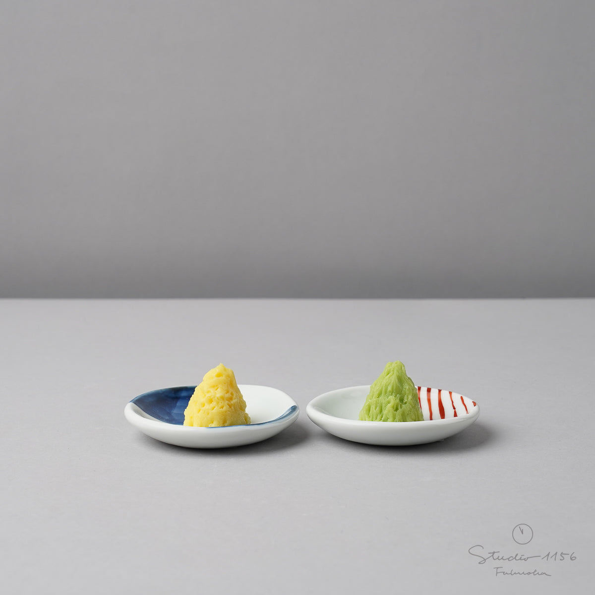 波佐見焼 染付と錦 豆皿 7cm