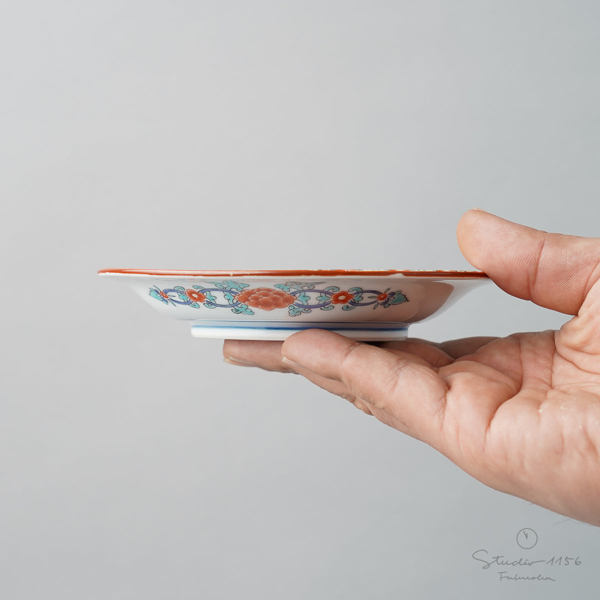 有田焼 色絵梅菊紋 銘々皿 13.5cm Kisen Studio1156