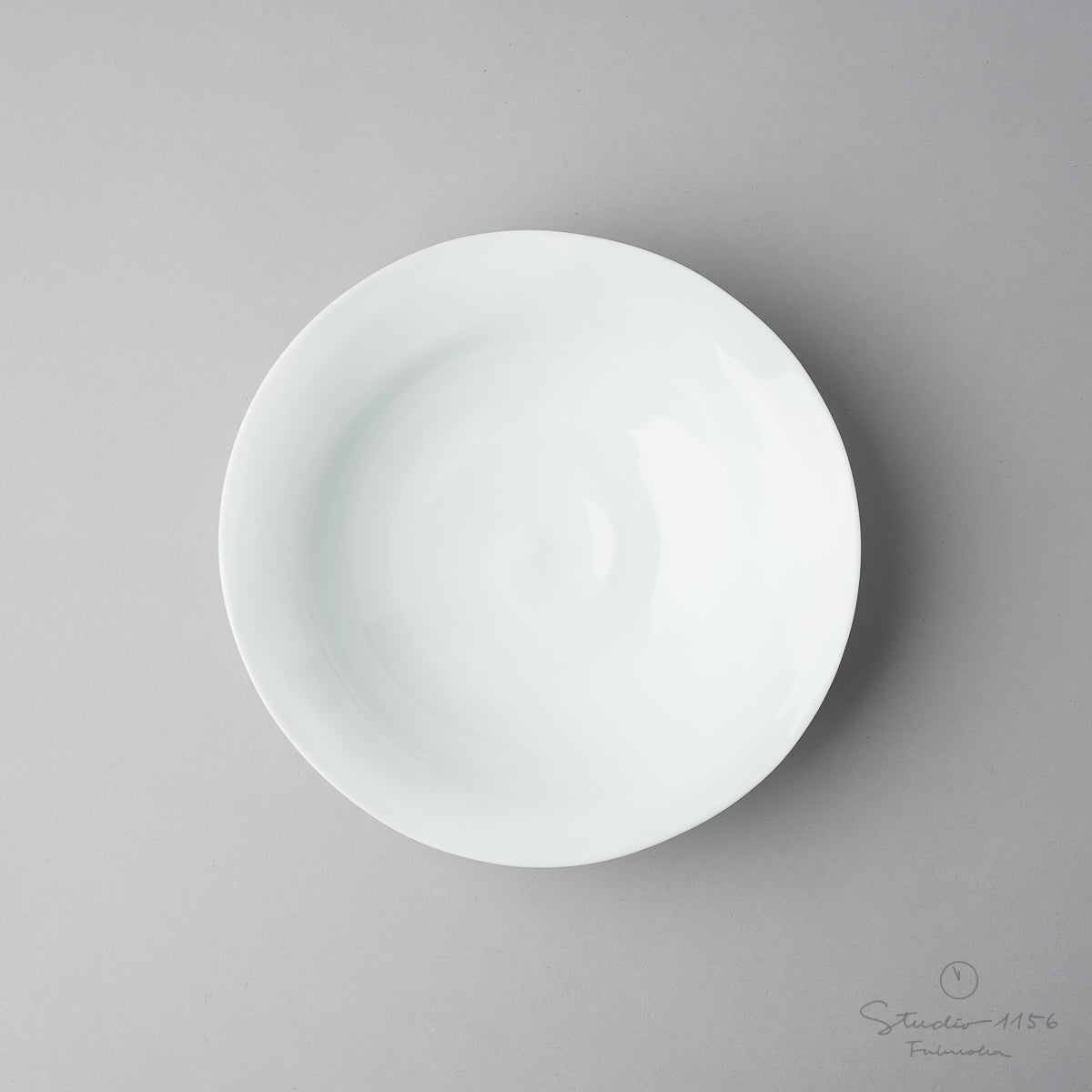 波佐見焼 白磁 薄手中鉢 19cm Koushun Studio1156