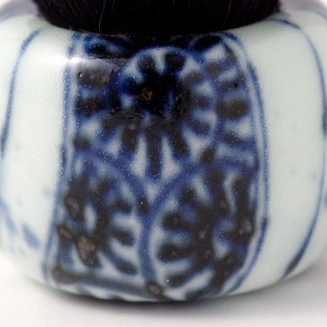 オリジナル商品 染付捻り紋 化粧筆 7.6cm QUSAVI Title  Studio1156