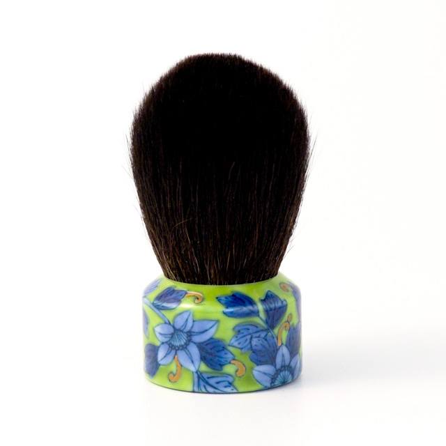 オリジナル商品 鉄線若草濃み 化粧筆 6.5cm QUSAVI Title  Studio1156