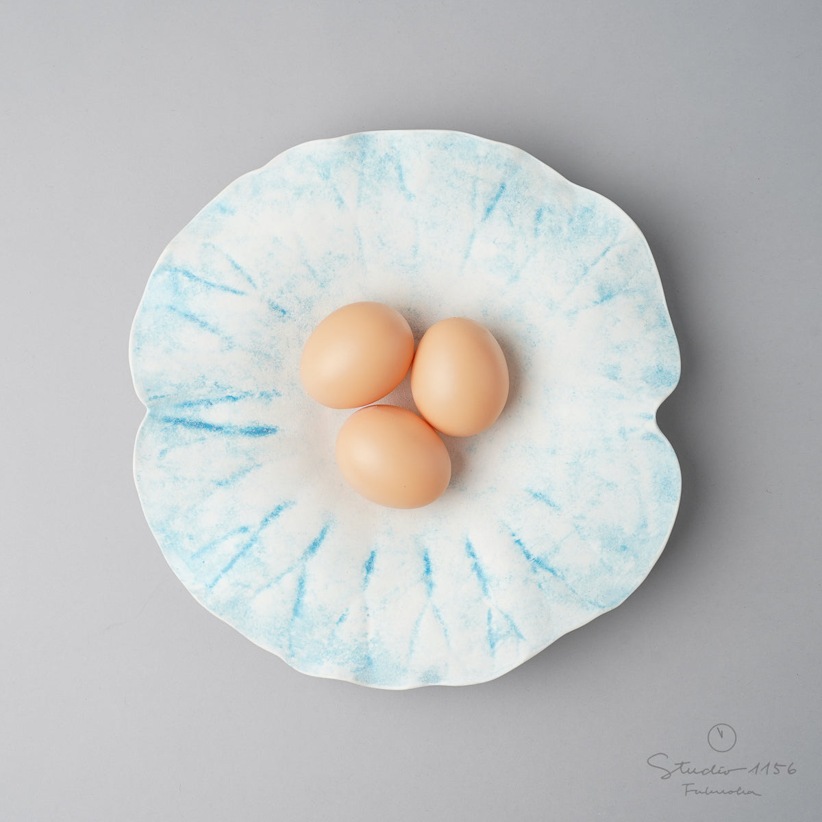 有田焼 蓮葉プレート 24cm [強化磁器] 水面 Riso Studio1156