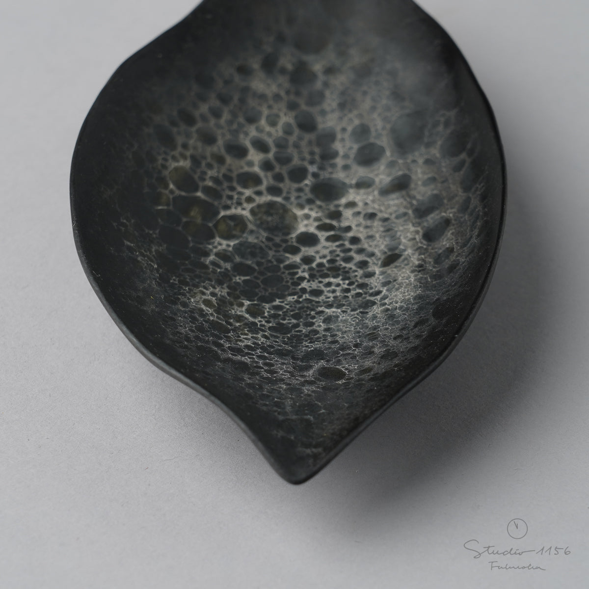 有田焼 蓮花弁小皿 14.5cm [強化磁器]
