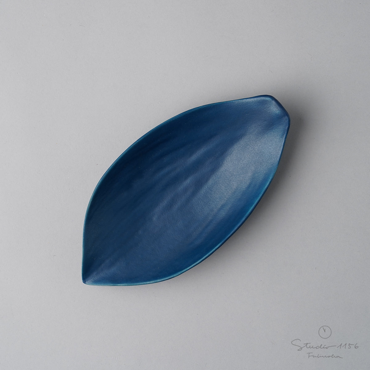 有田焼 蓮花弁小皿 14.5cm [強化磁器]