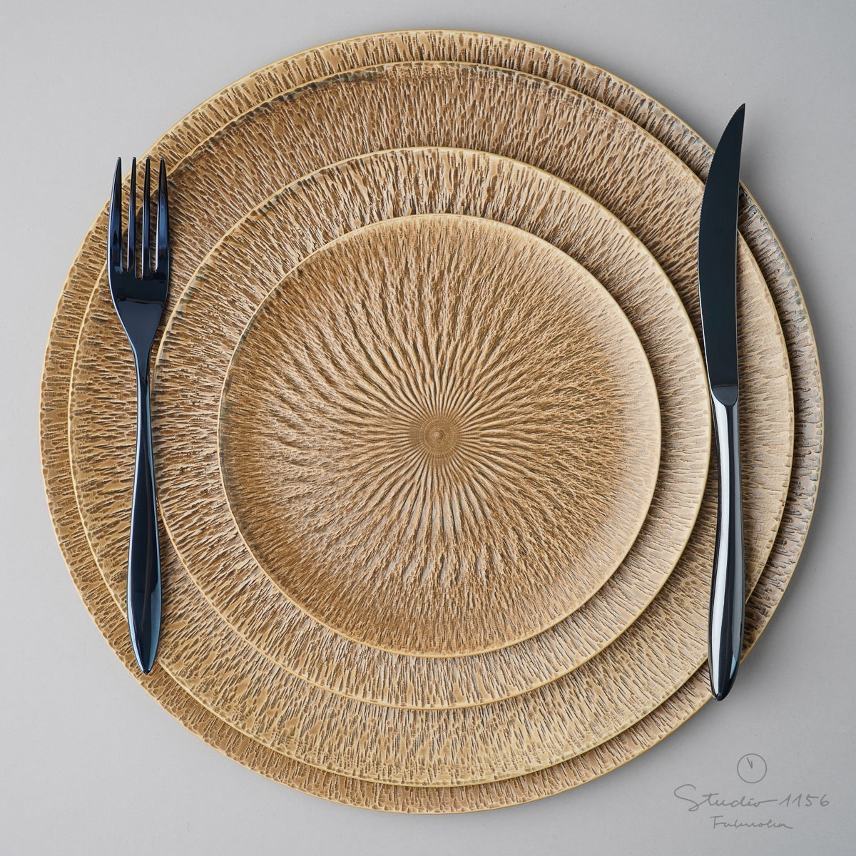 有田焼 飛鉋 フラットプレート(M) 21cm [強化磁器] 李荘窯の通販