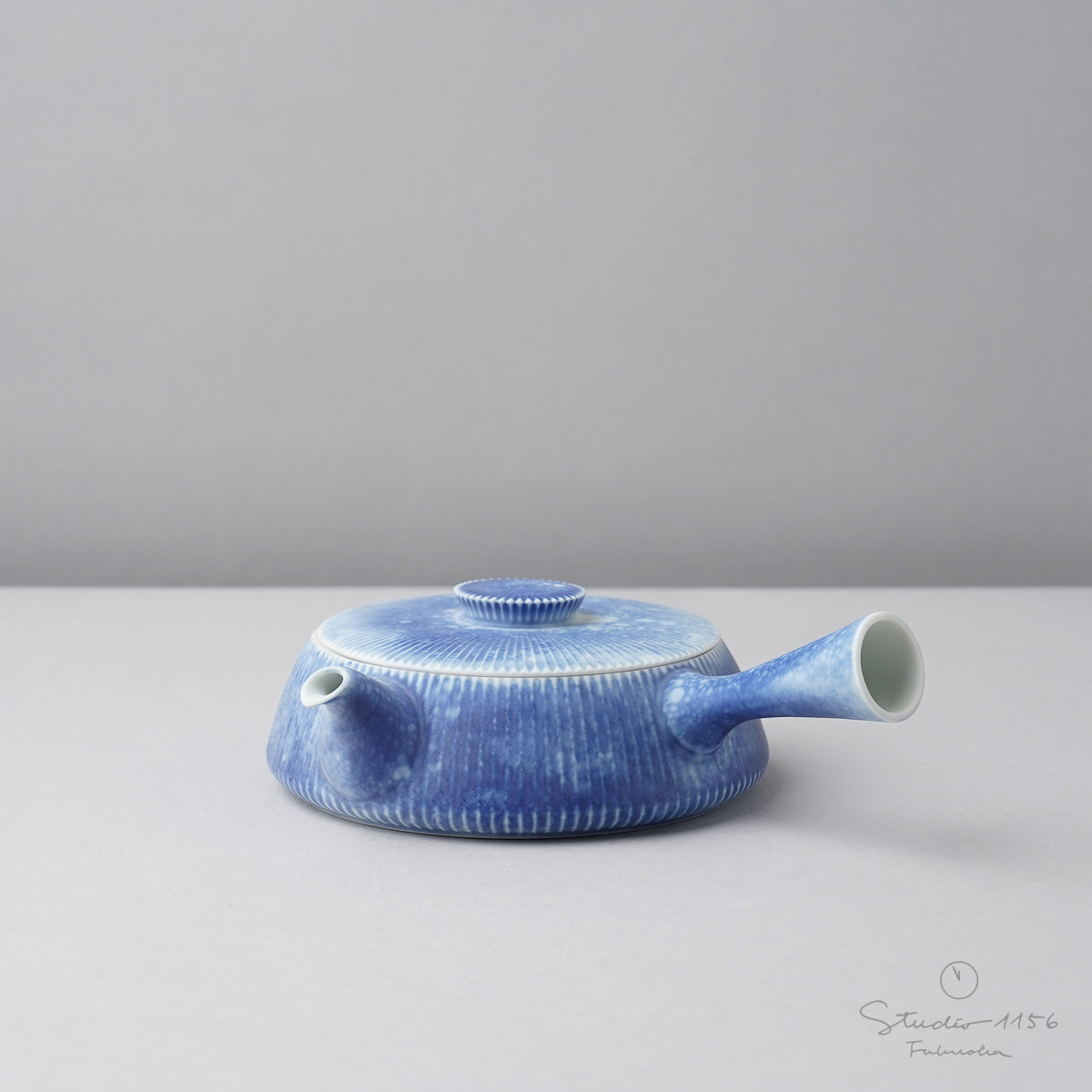 有田焼 コスモ 鎬茶器揃 平急須と台皿付仙茶碗