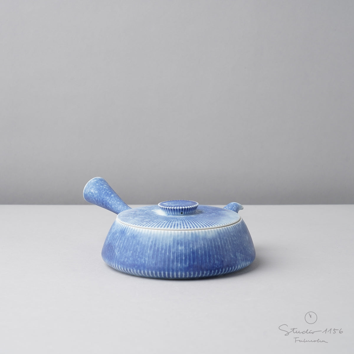 有田焼 コスモ 鎬茶器揃 平急須と台皿付仙茶碗