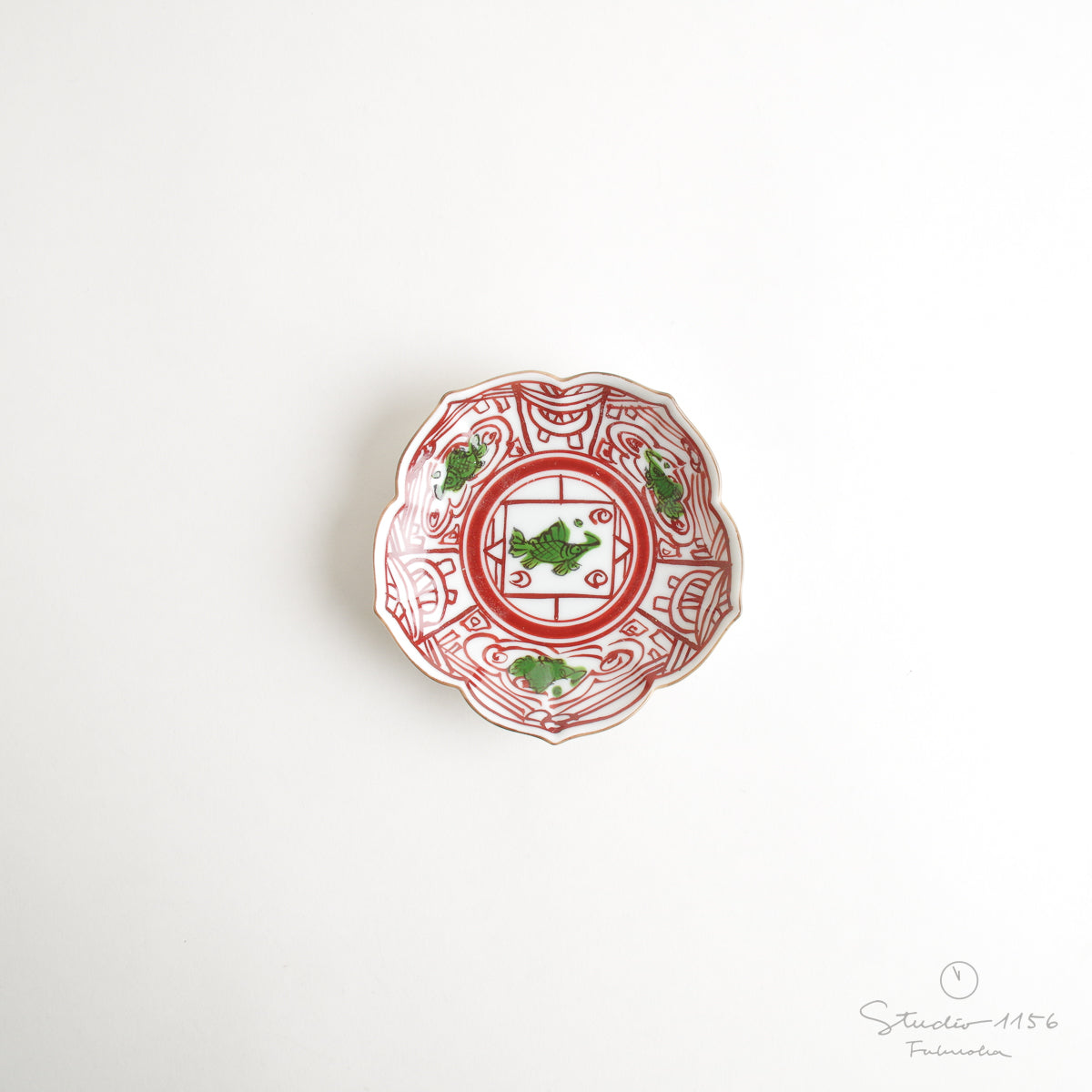 伊万里焼 錦魚紋 桔梗渕皿 [S/M/L] S(10.5cm) Sehyo Studio1156