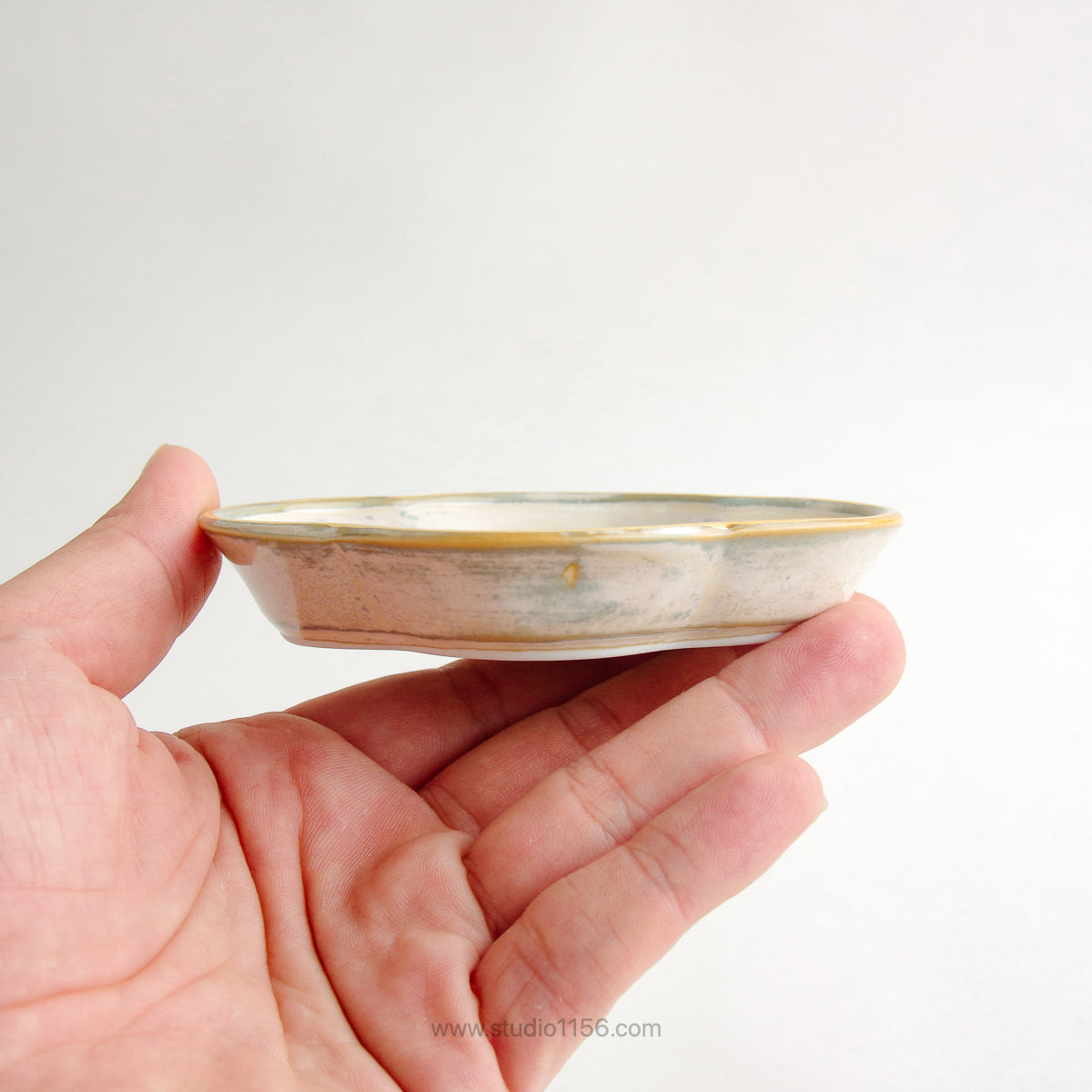 有田焼 木瓜型小皿 10.5cm Touetsu Studio1156