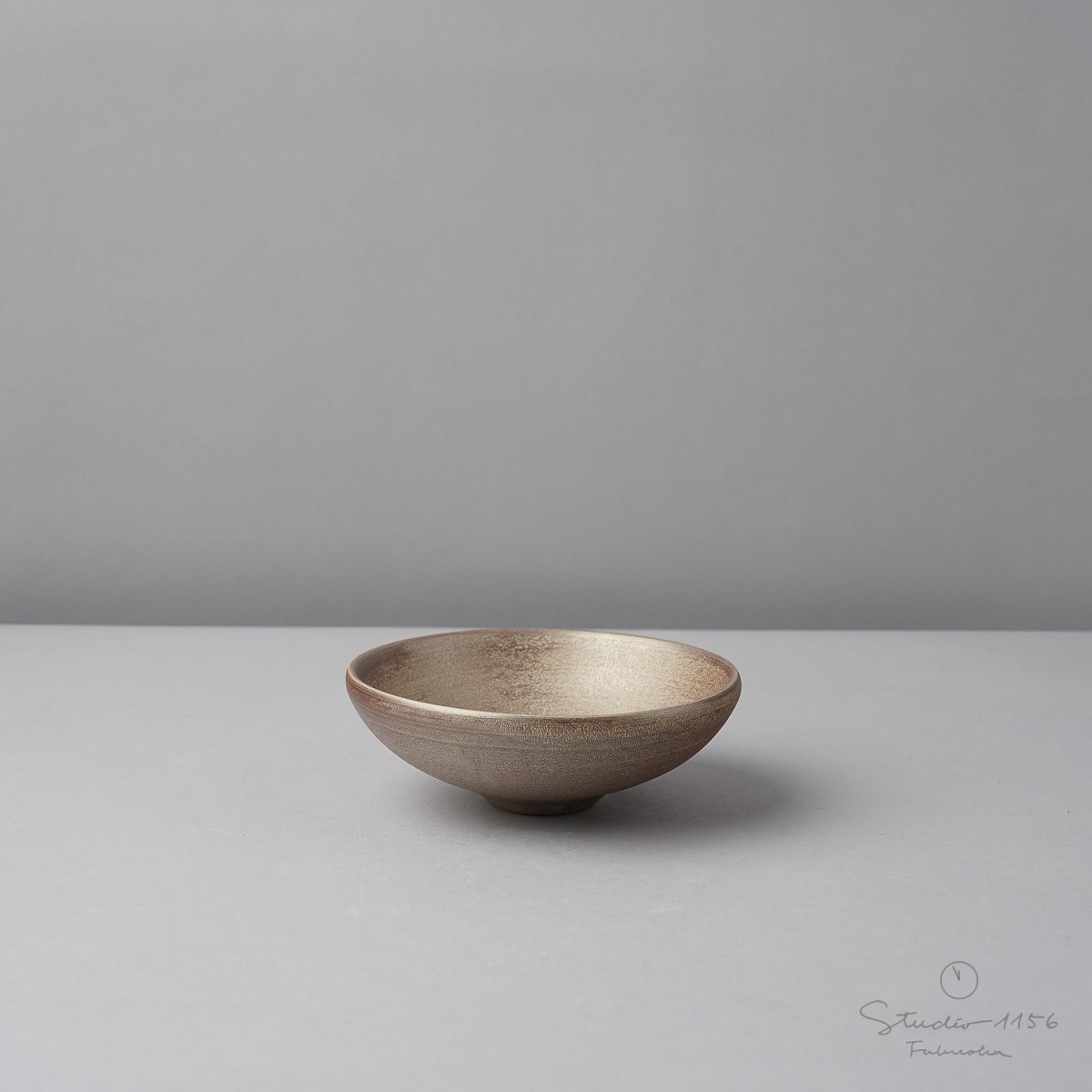 有田焼 浅小鉢 12cm ラフゴールド Touetsu Studio1156