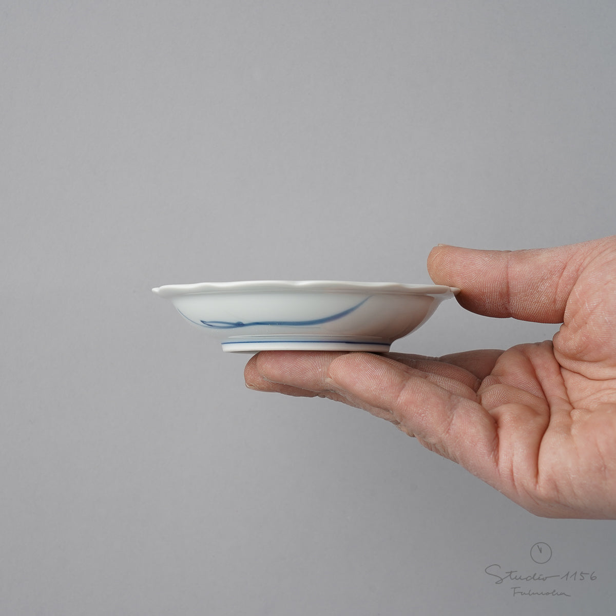 波佐見焼 染付花鳥草花 雪輪小皿 11cm Takayama Studio1156