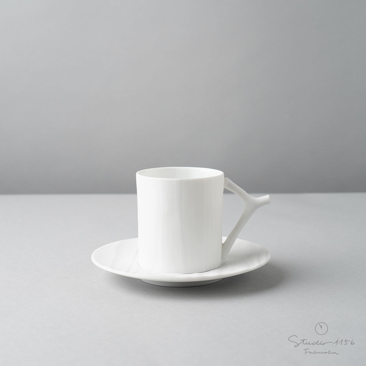 有田焼 木目彫 コーヒーカップ&ソーサー 160ml