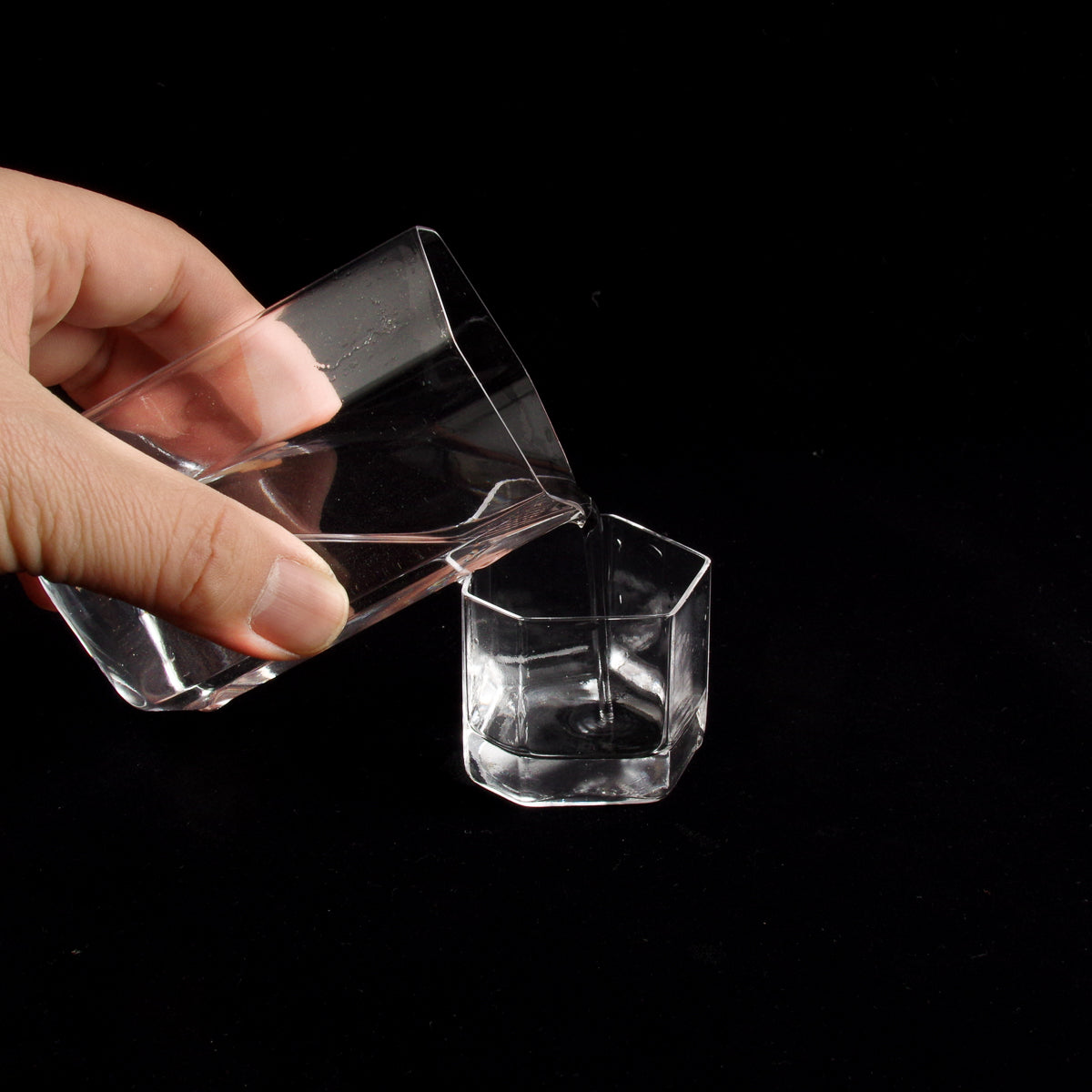 ガラス食器 六角角柱デカンタ 片口酒器 [全3種] Yoshinuma-glass Studio1156