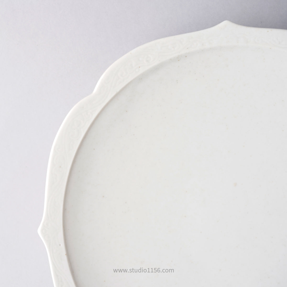 有田焼 桔梗渕 六五寸平皿 20cm Zuiho Studio1156