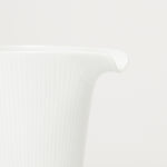 有田焼 白磁線彫 片口注器(大) 230ml Kouraku Studio1156