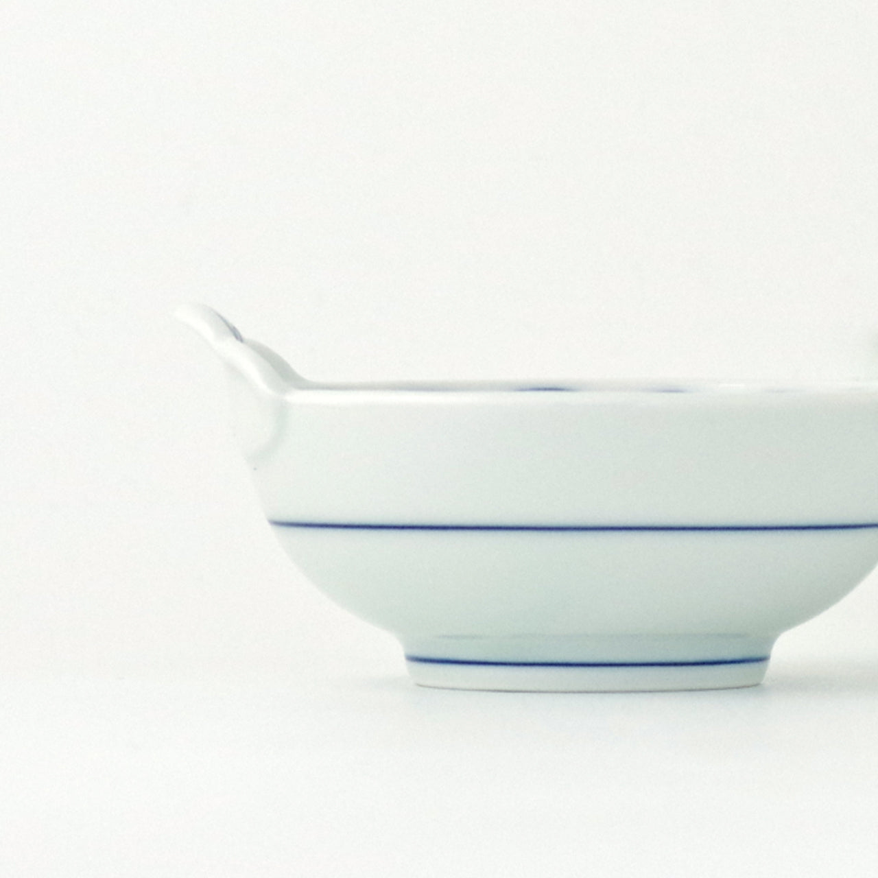 波佐見焼 染付 菊割青海波 手付小付 小鉢 10cm Takayama Studio1156